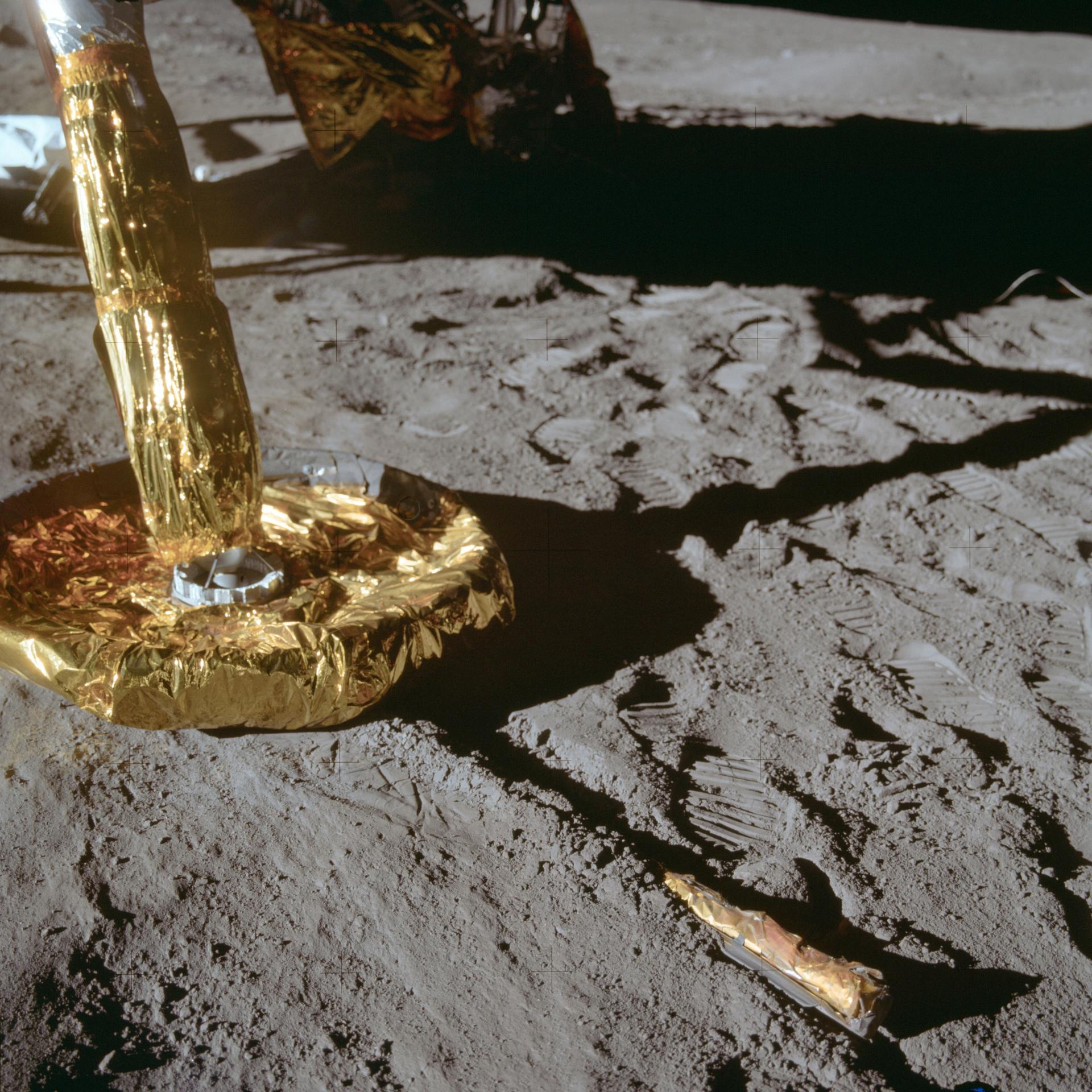 moon landing real evidence showing lunar laser retroreflector on the Moon